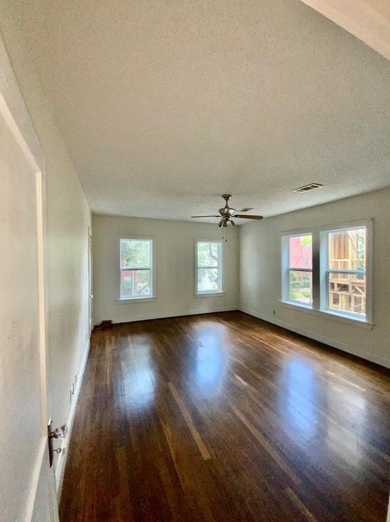 409 Saulnier St, Houston TX  77019-4426 exterior