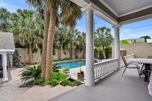 902 16th St, Galveston, TX 77550 - Photo 37