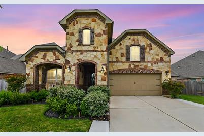 6305 Basswood Drive, League City, TX 77573 - Photo 1