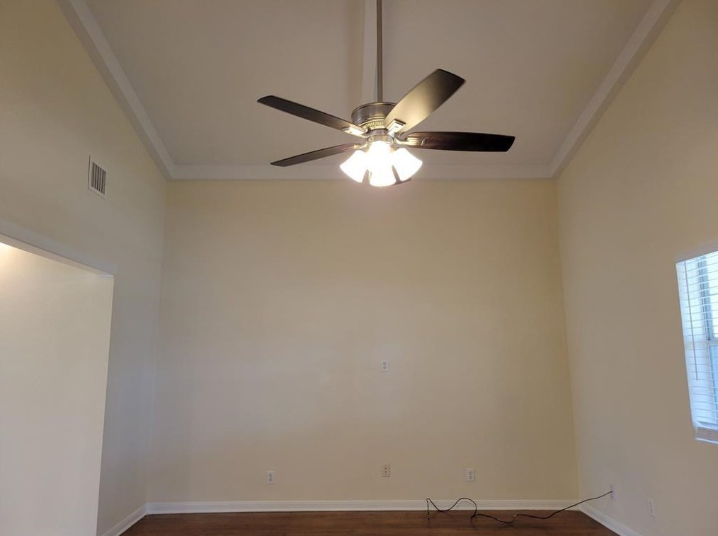 8330 Wynbrook St, Houston TX  77061-2440 exterior