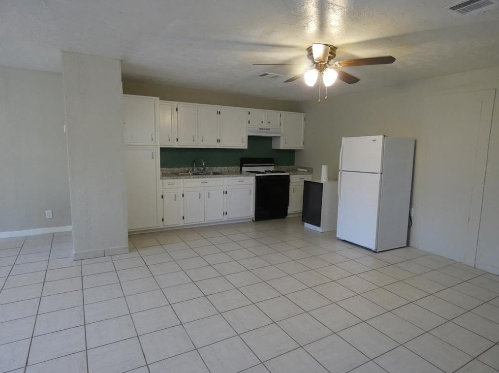 1125 16th St, Houston TX  77008-3429 exterior