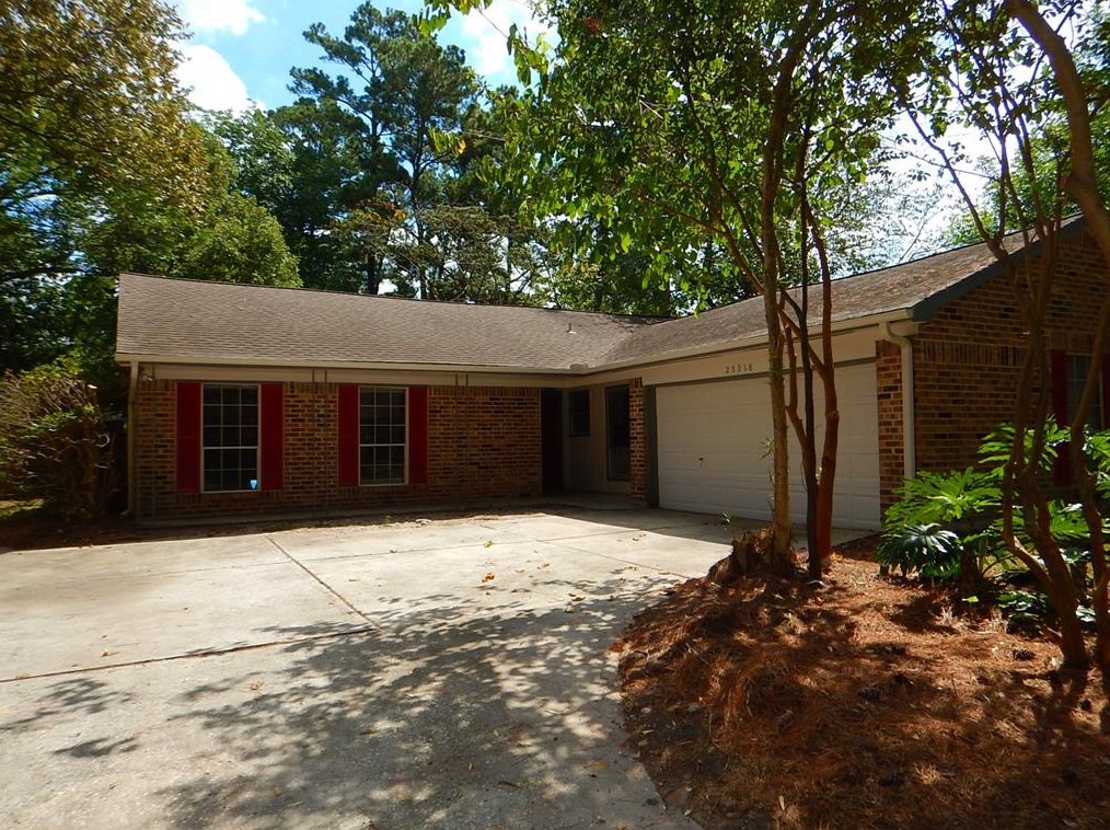 25318 Pepper Ridge Ln, Spring TX  77373-6077 exterior