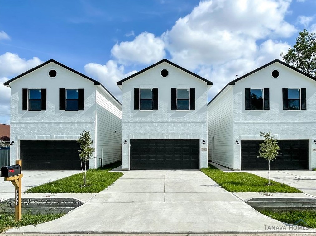 4811 Eastland St, Houston TX  77028-6101 exterior