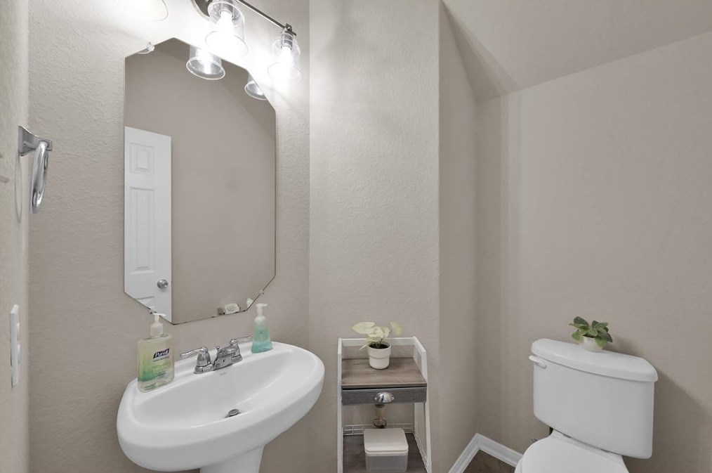 19023 Ashford Sq St, Tomball TX  77375-2523 exterior