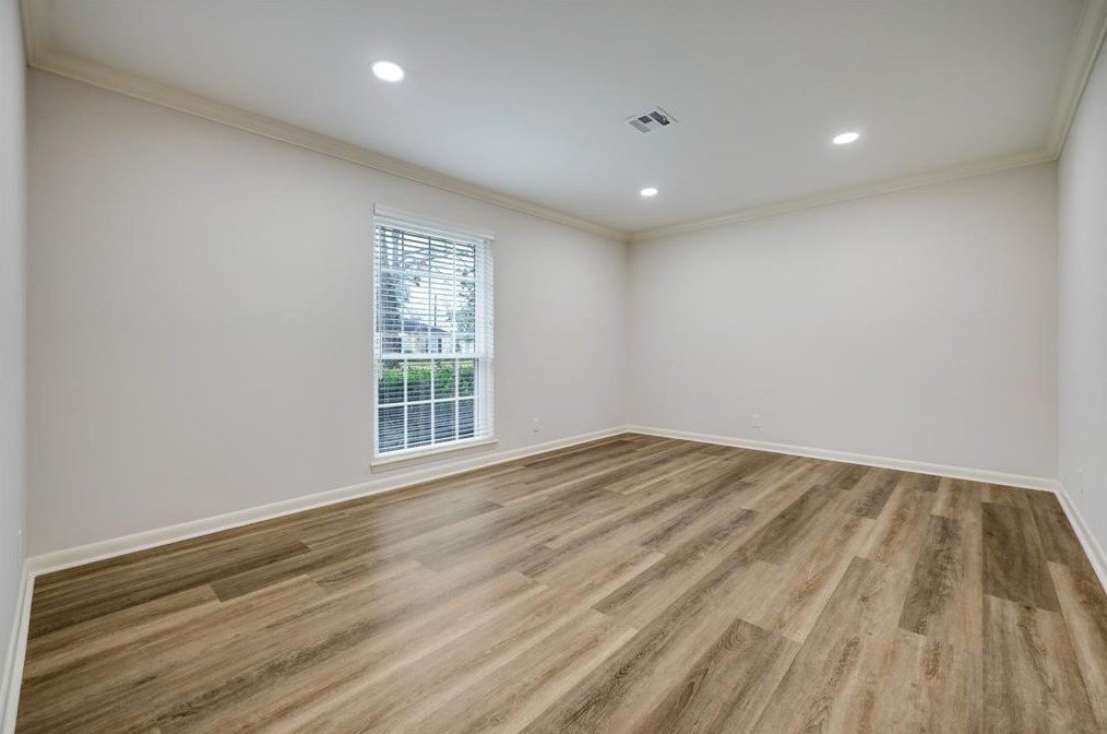 5319 Grape St, Houston TX  77096-1203 exterior