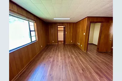 911 Dallas Street, Port Neches, TX 77651 - Photo 17