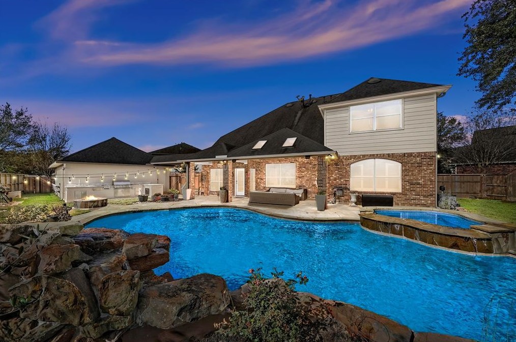 15307 Stoneridge Park Ln, Cypress TX  77429-1581 exterior