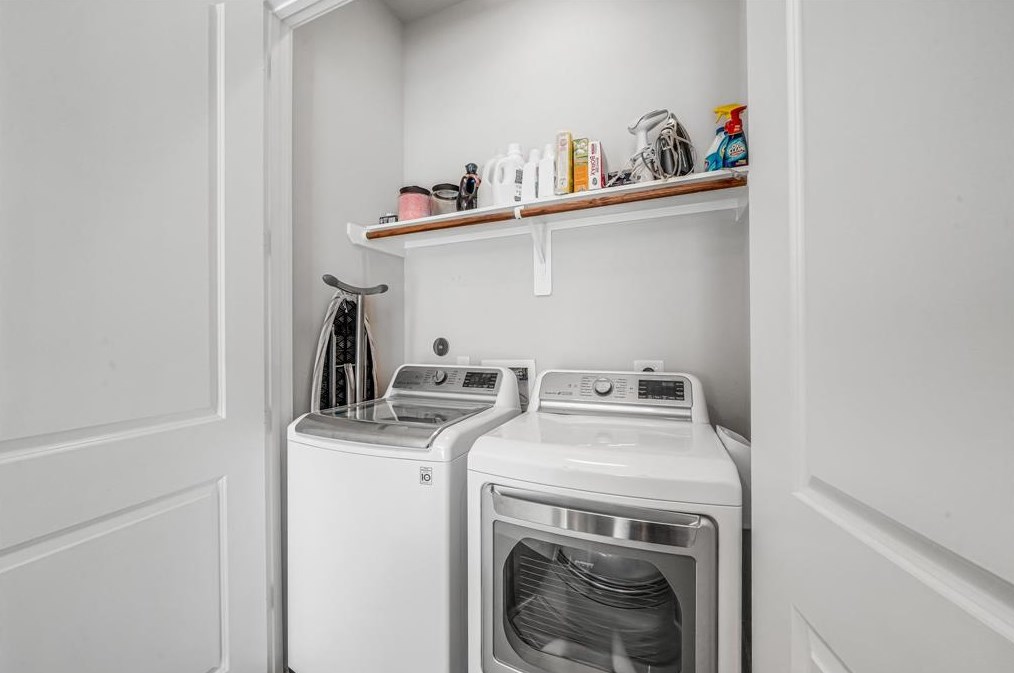 906 17th St, Houston TX  77008-3434 exterior