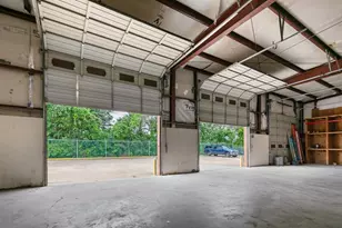 7302 Domino Ln, Houston, TX 77076 - Photo 41