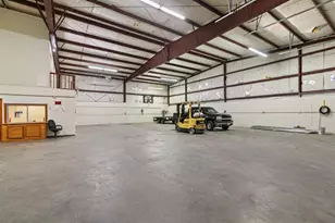 7302 Domino Ln, Houston, TX 77076 - Photo 19