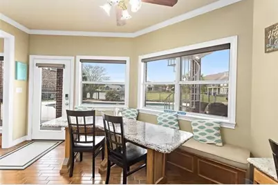 302 Waterwood Drive, Orange, TX 77630 - Photo 11