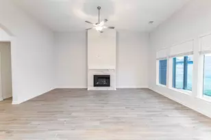 21218 Hbr Grn Ln, Cypress, TX 77433 - Photo 5