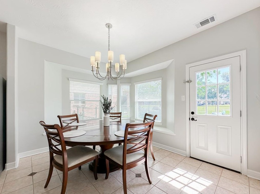 7710 Trophy Pl Dr, Humble TX 77346-8161 exterior