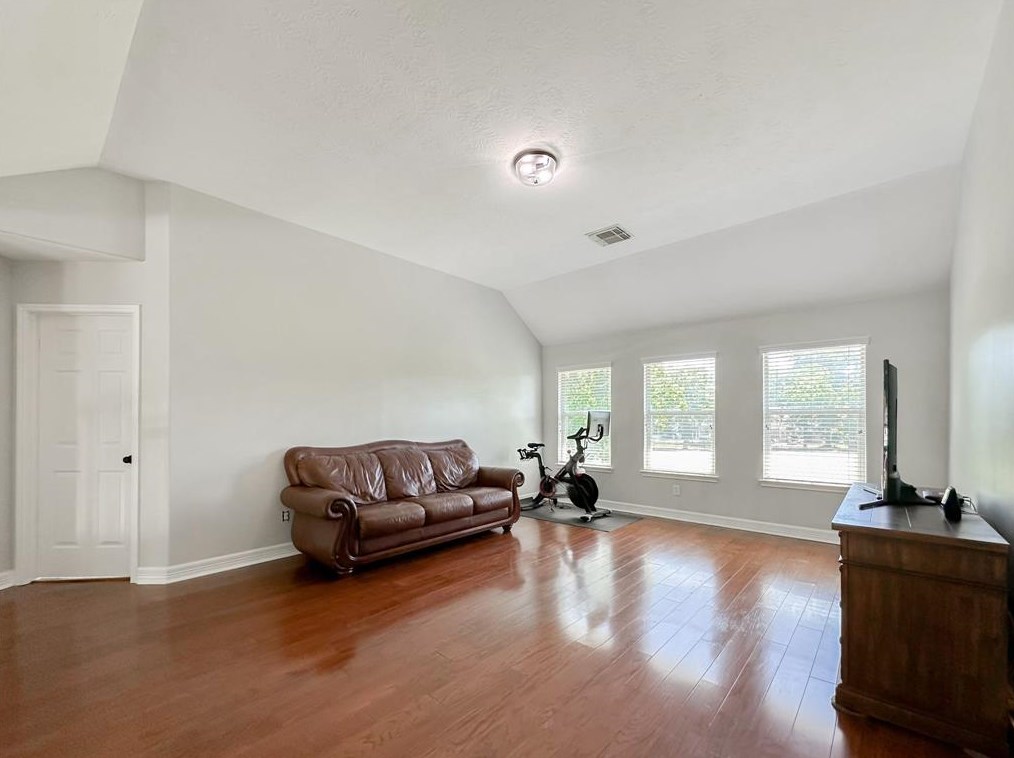 7710 Trophy Pl Dr, Humble TX 77346-8161 exterior