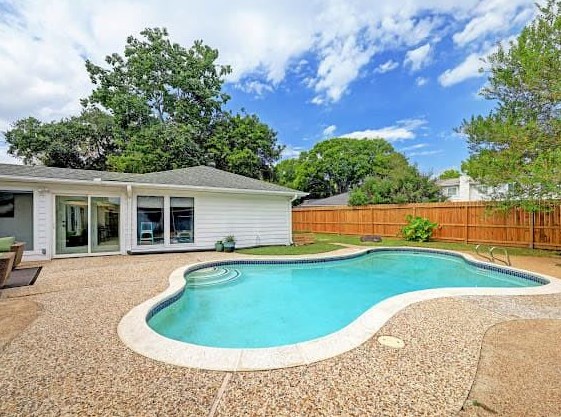 12322 Attlee Dr, Houston TX exterior