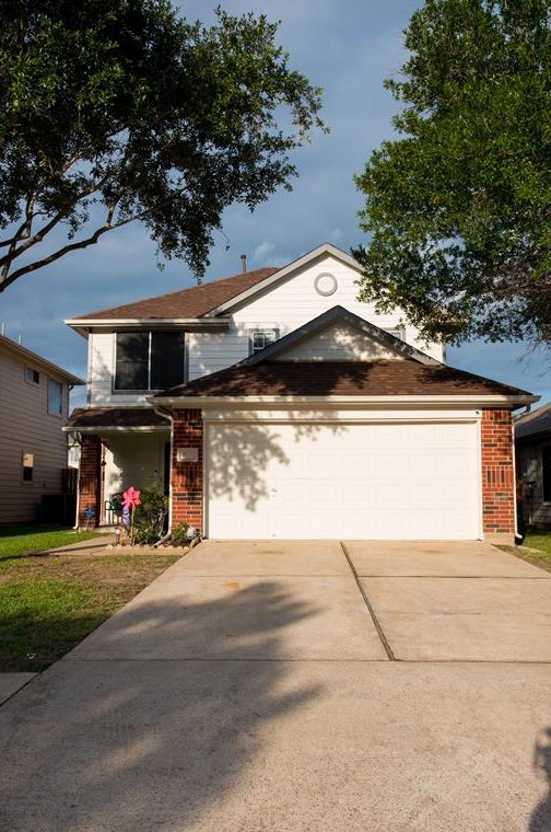14607 Sweetwater View Dr, Houston TX  77047-3263 exterior