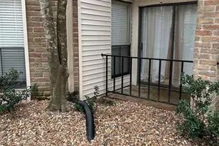 3745 Thistlemont Dr, Houston, TX 77042 - Photo 13