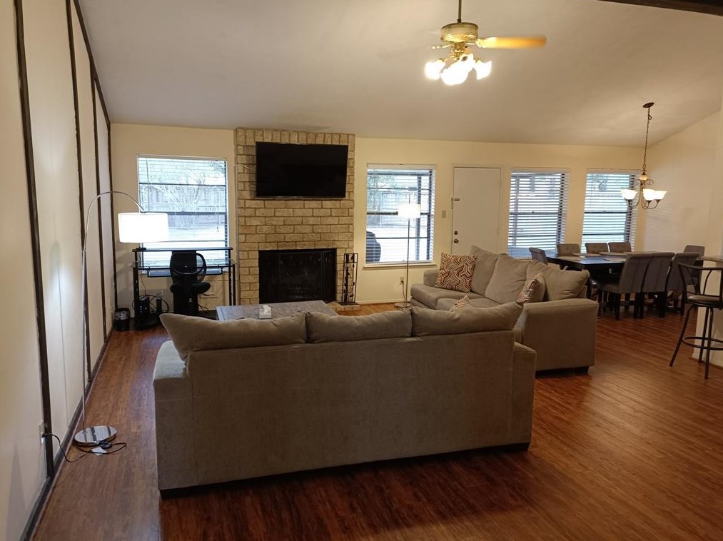 2547 Buffalo Trl, Sugar Land TX  77479-1639 exterior
