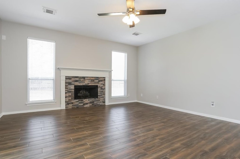 16511 Bluefin St, Crosby TX  77532-5161 exterior