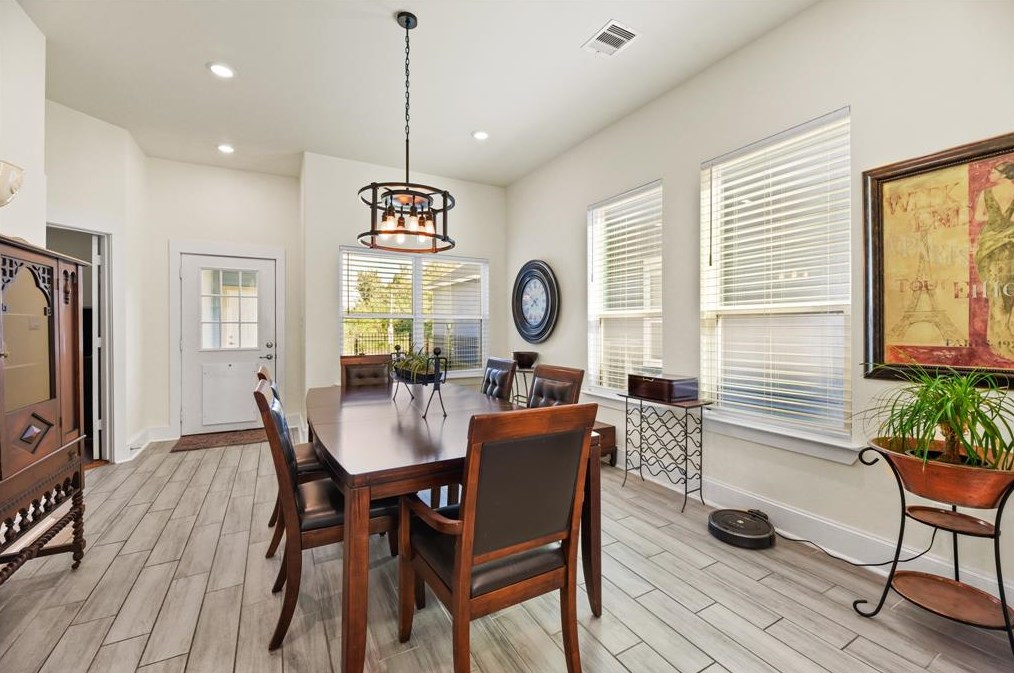 4622 Cashel Gln Dr, Houston TX  77069-3535 exterior