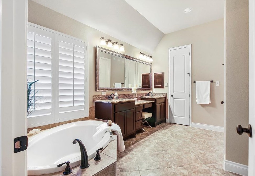 18614 Lena Trl, Spring TX 77388-1400 exterior