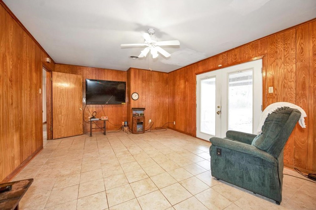 2633 Charles Ln, Sugar Land TX  77498-1703 exterior