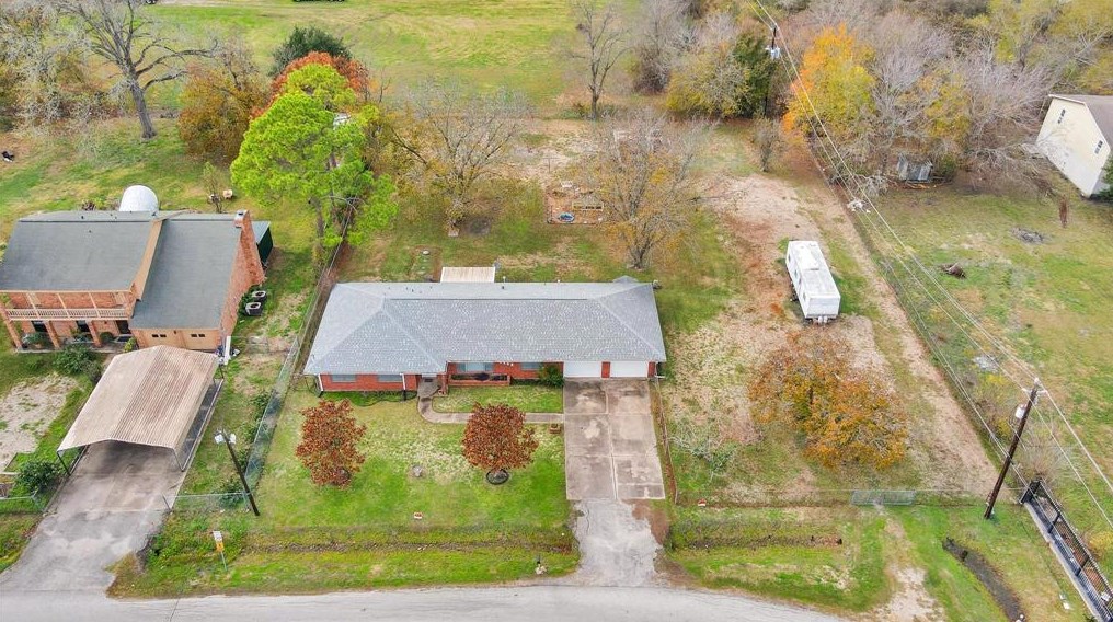 2633 Charles Ln, Sugar Land TX  77498-1703 exterior