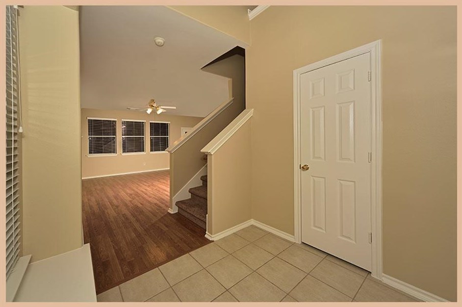 43 Blue Creek Pl, Spring TX  77382-1778 exterior
