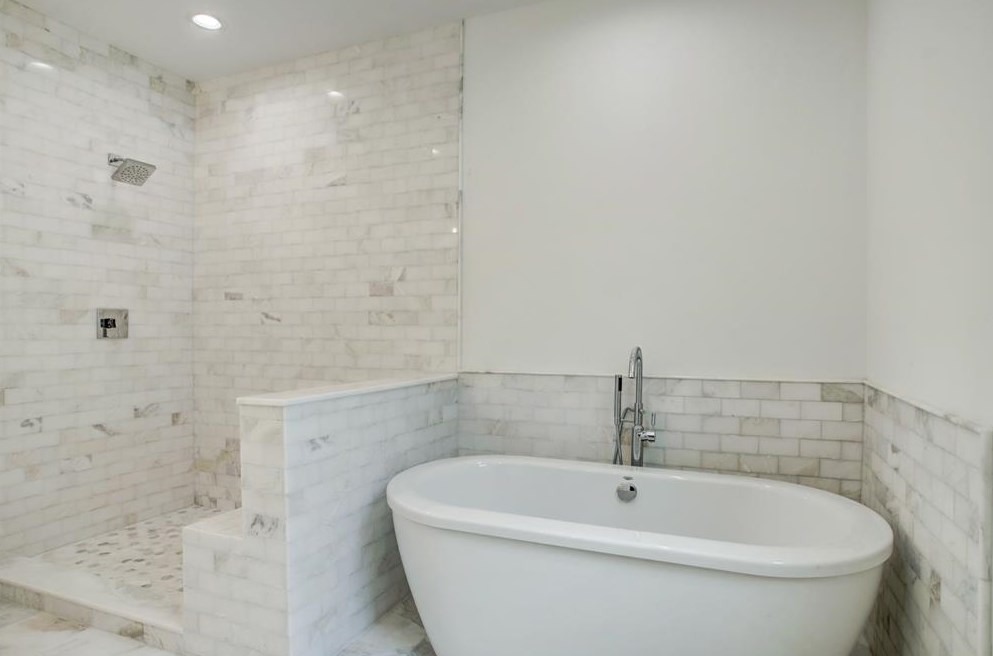 5210 Schuler, Houston TX  exterior