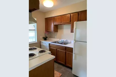 2501 Gulf Freeway #280B, Dickinson, TX 77539 - Photo 7