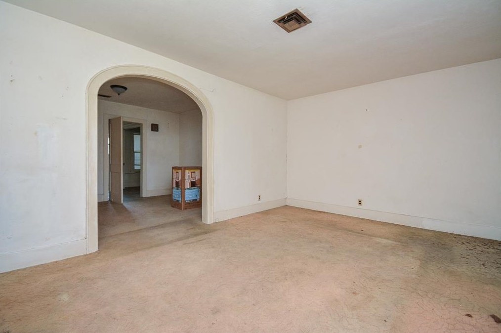1517 Mcduffie, Houston TX  77019-5309 exterior