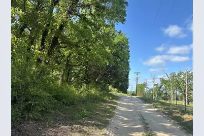 439 Walnut Ln Lane, Buffalo, TX 75831 - Photo 13