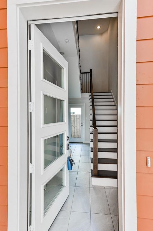 1509 Hickory St, Houston TX  77007-4128 exterior