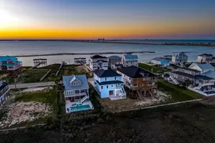 9417 Vista Bella, Galveston, TX 77554 - Photo 3