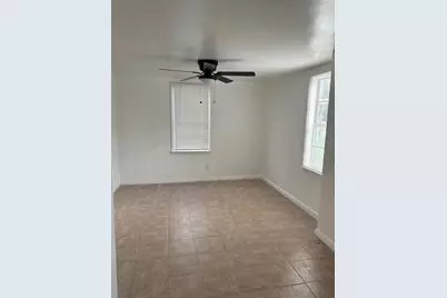 2725 Rutland Street, Houston, TX 77008 - Photo 7