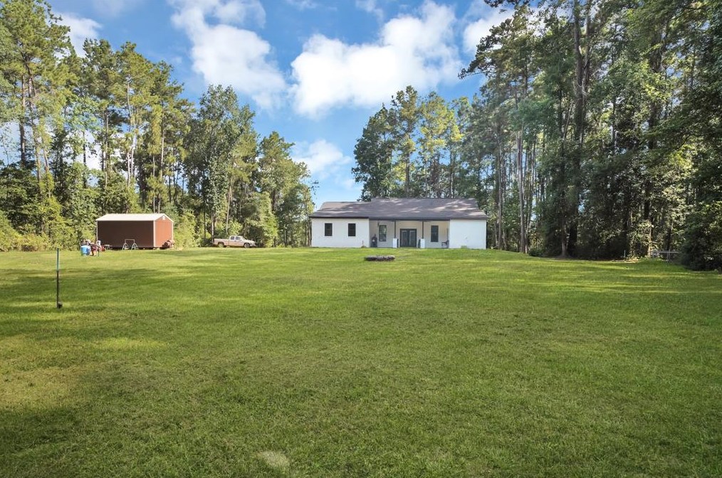 679 County Road 2286, Cleveland TX  77327-0320 exterior