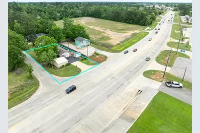 10192 Fm 1097 Road W, Willis, TX 77318 - Photo 11