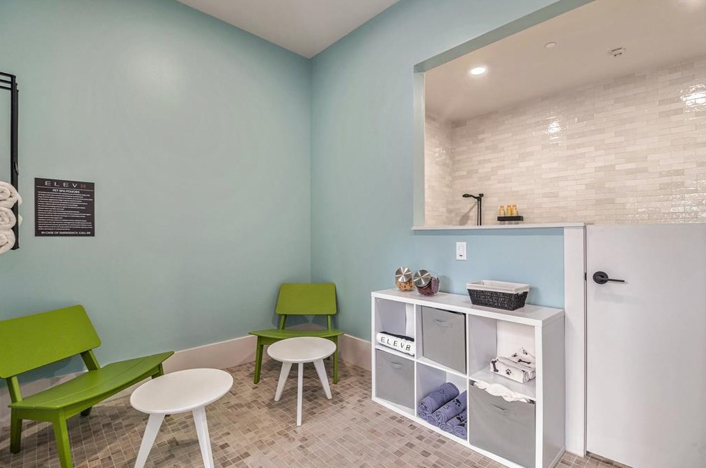 1801 Smith St, Houston TX 77002-8044 exterior