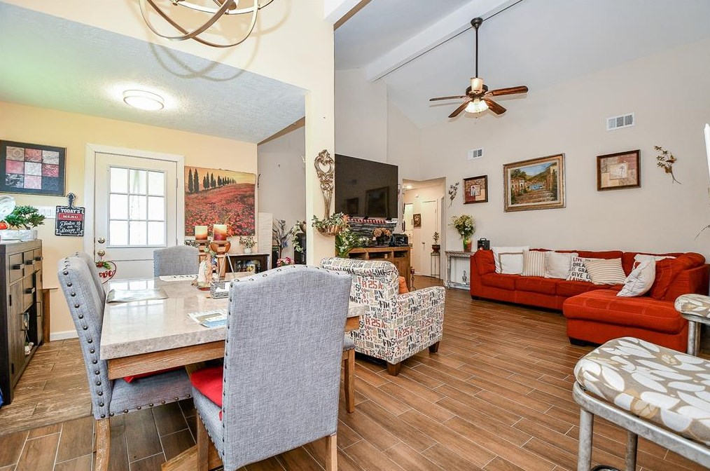 16138 Corsair Rd, Houston TX 77053-3444 exterior