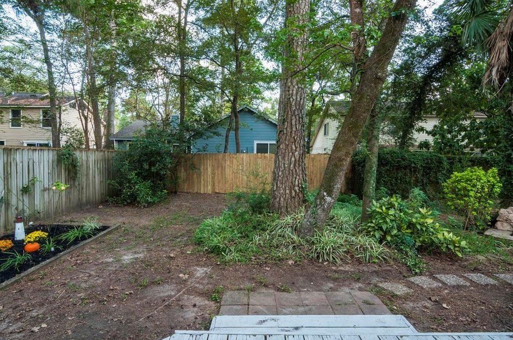 24 Yewleaf Rd, Spring TX  77381-2829 exterior