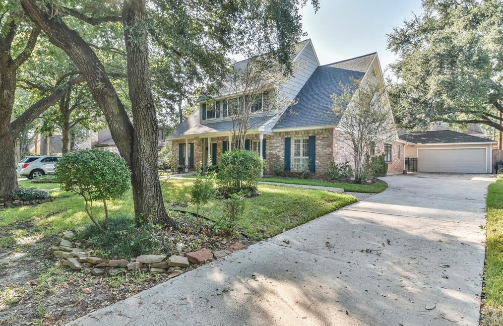 11915 Normont Dr, Houston TX  77070-2958 exterior
