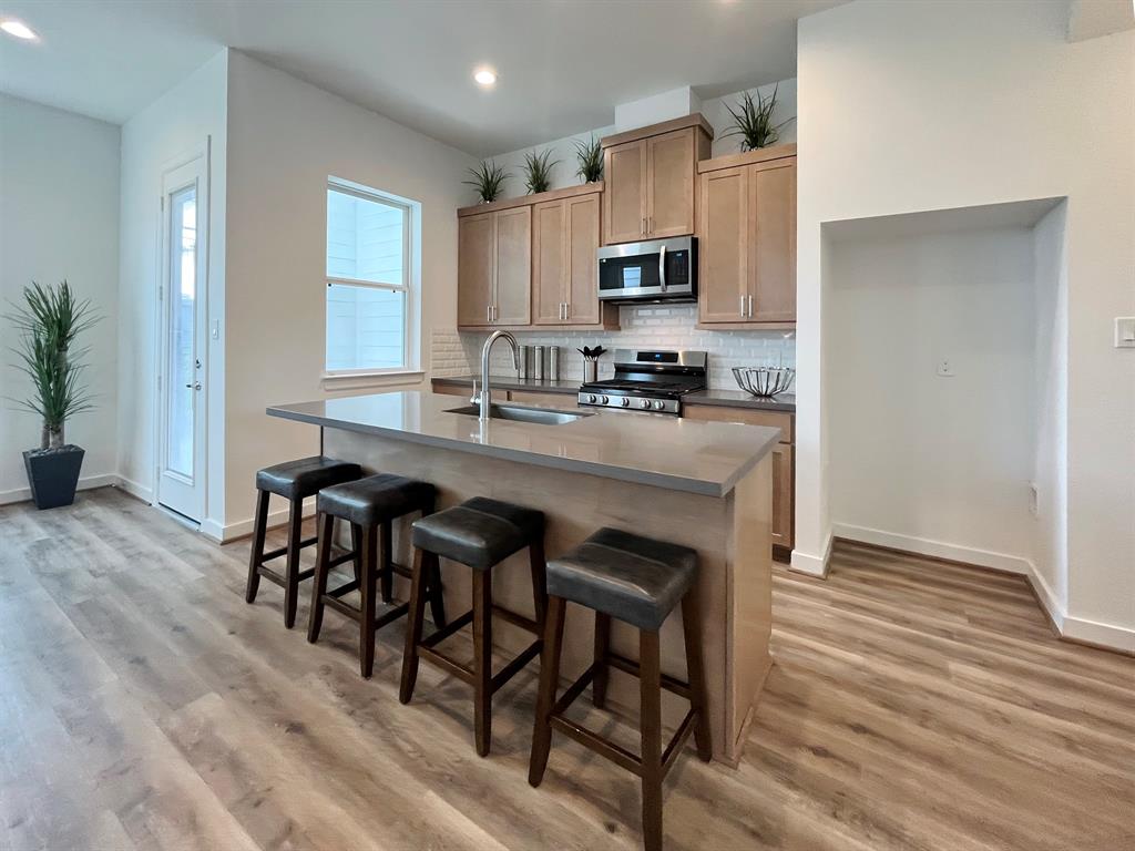 1105 Highland Square Ln, Houston, TX 77091 MLS 31333906 Coldwell Banker