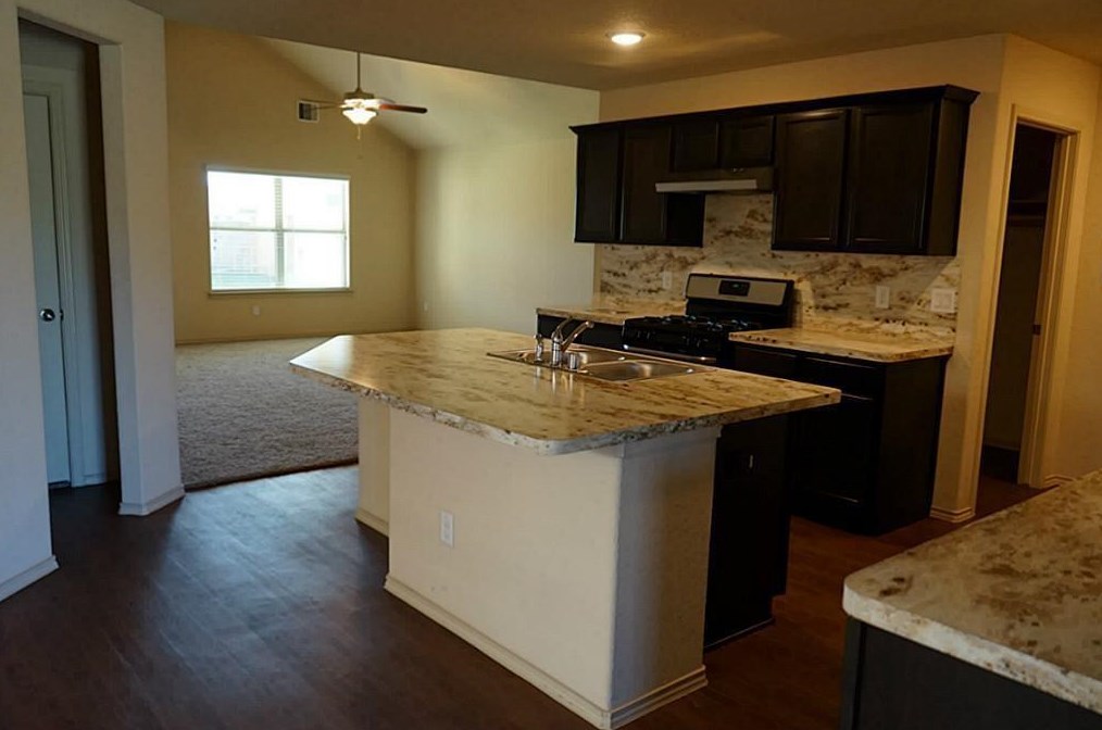 2007 Treasure Mountain Dr, Spring TX  77388-4859 exterior