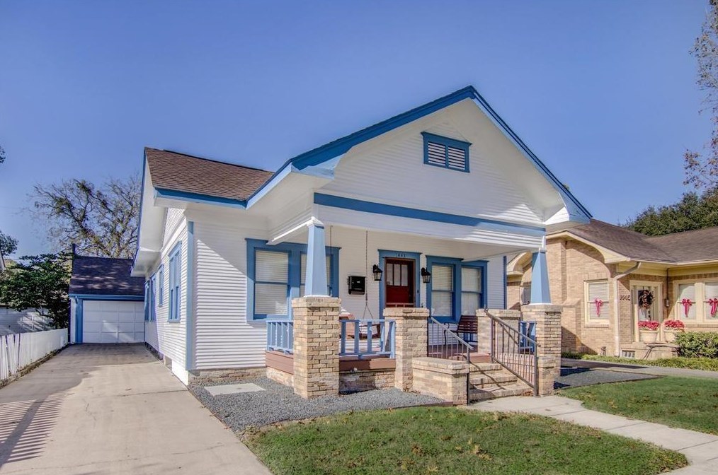 1443 Columbia St, Houston TX  77008-4532 exterior