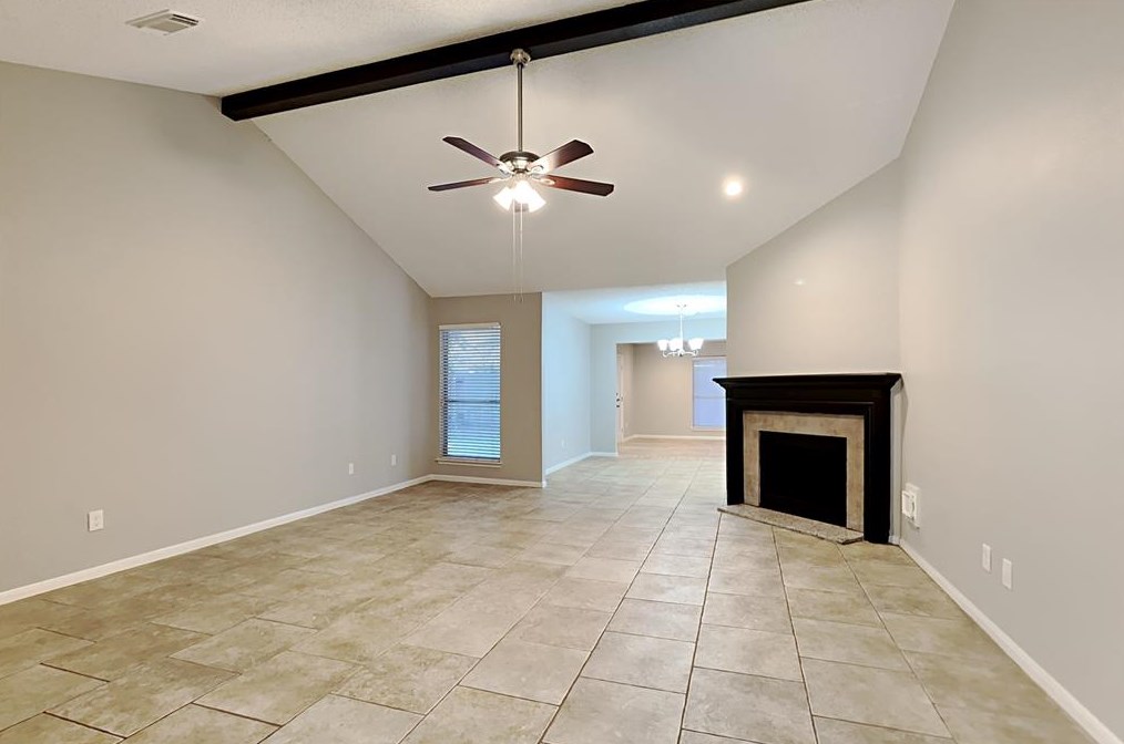 8911 Village Hills Dr, Spring TX  77379-6372 exterior