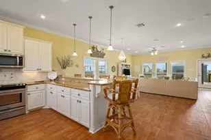 854 West Ln, Crystal Beach, TX 77650 - Photo 17