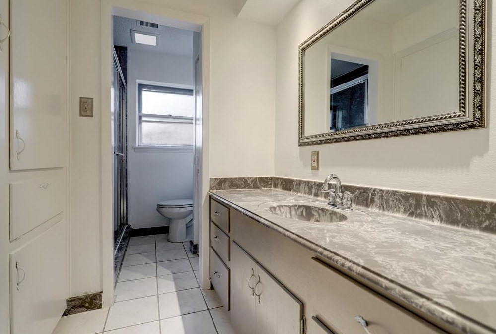 14115 Foxford Way, Houston TX  77015-2516 exterior