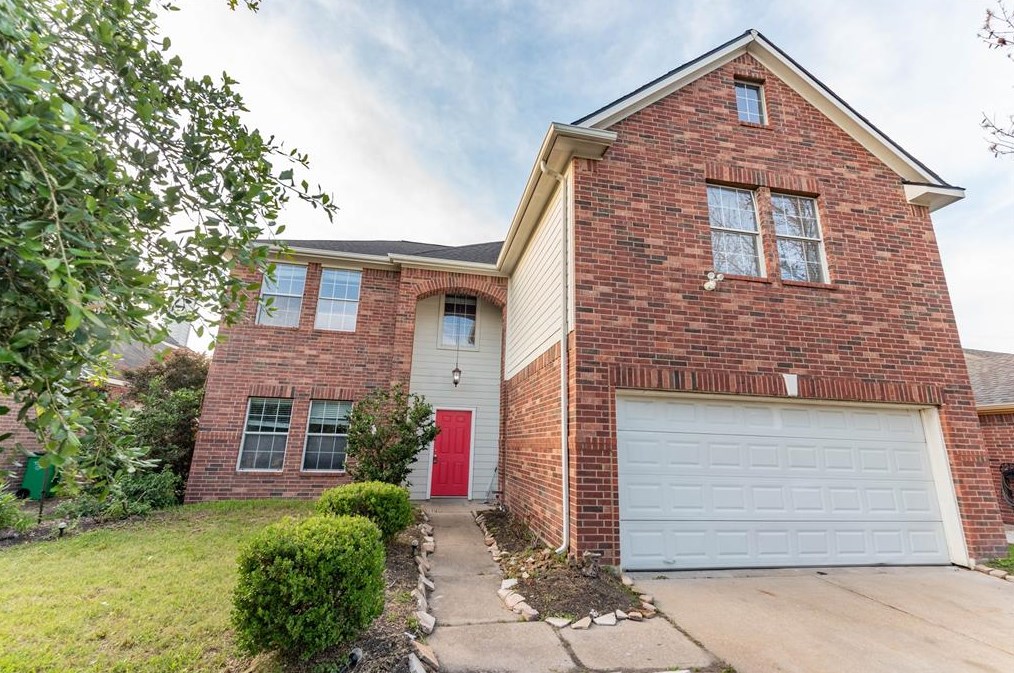 20106 Lakespire Dr, Katy TX  77449-6382 exterior