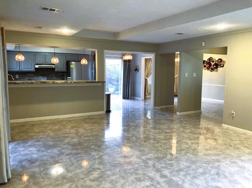 13819 Wickersham Ln, Houston TX  77077-5434 exterior