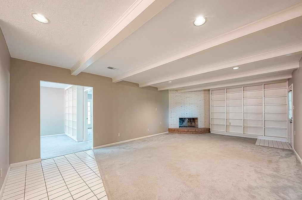 4207 Marlborough, Houston TX  77092-7531 exterior